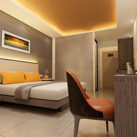 אולונגפו Subic Riviera Hotel And Residences מראה חיצוני תמונה
